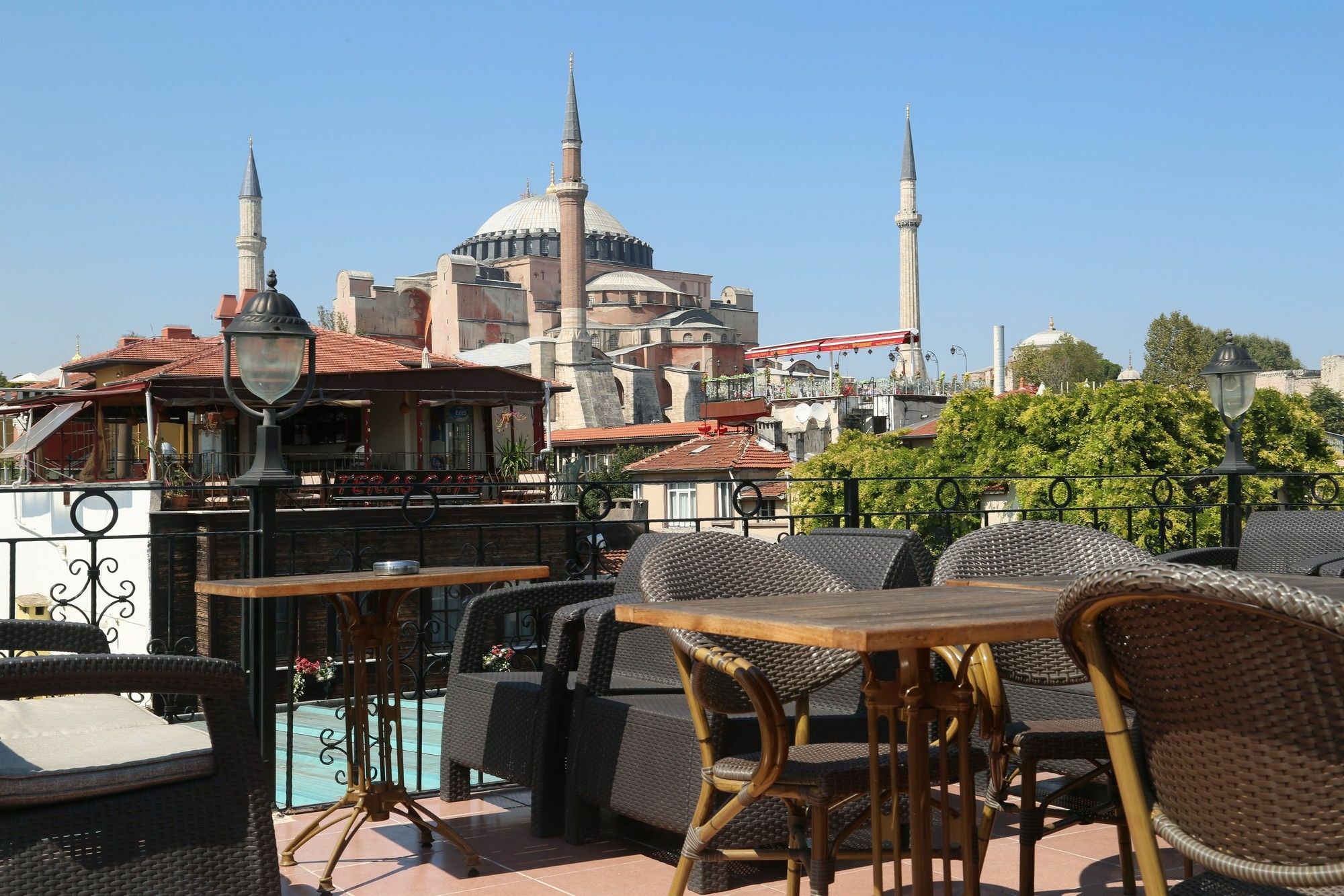 Orient Hostel Istanbul Exterior photo